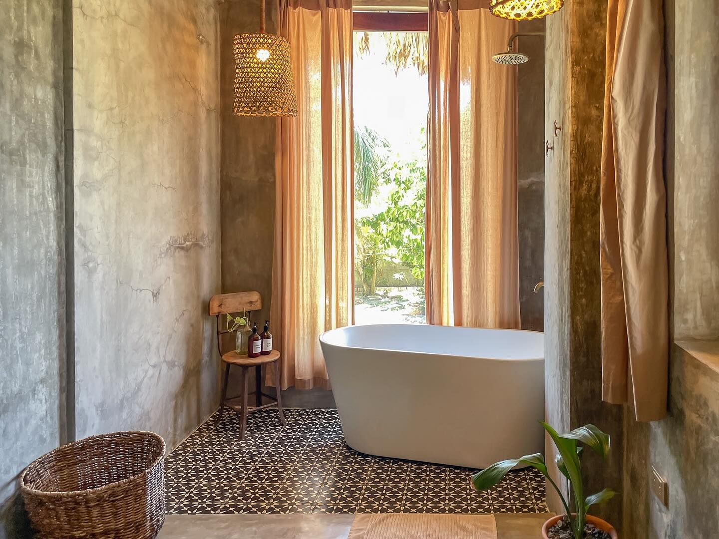 King Suite Bathroom