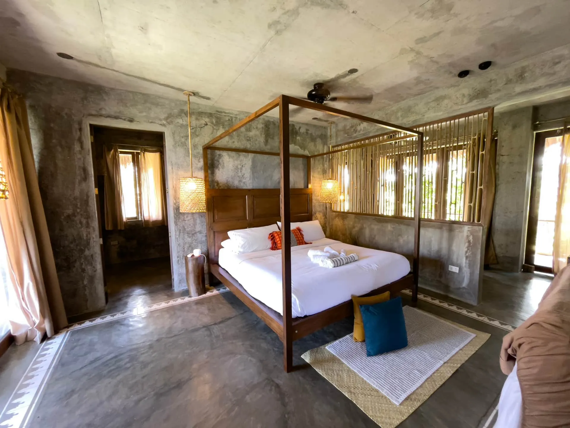 King Suite bed at Pag-uwi retreat